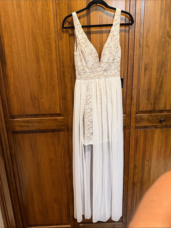 Lulus Dresses & Skirts - Lulu's white Lace plunge V-Neck Chiffon Maxi Gown